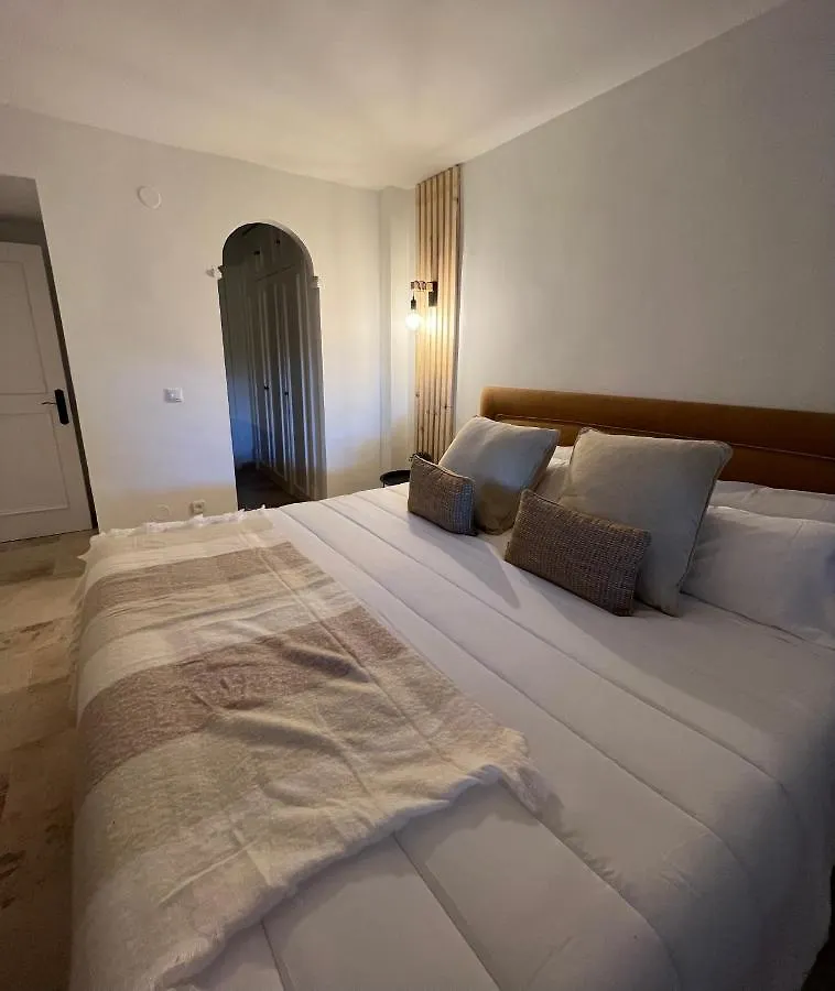 Mountain Vista Terrace Apartment Marbella
