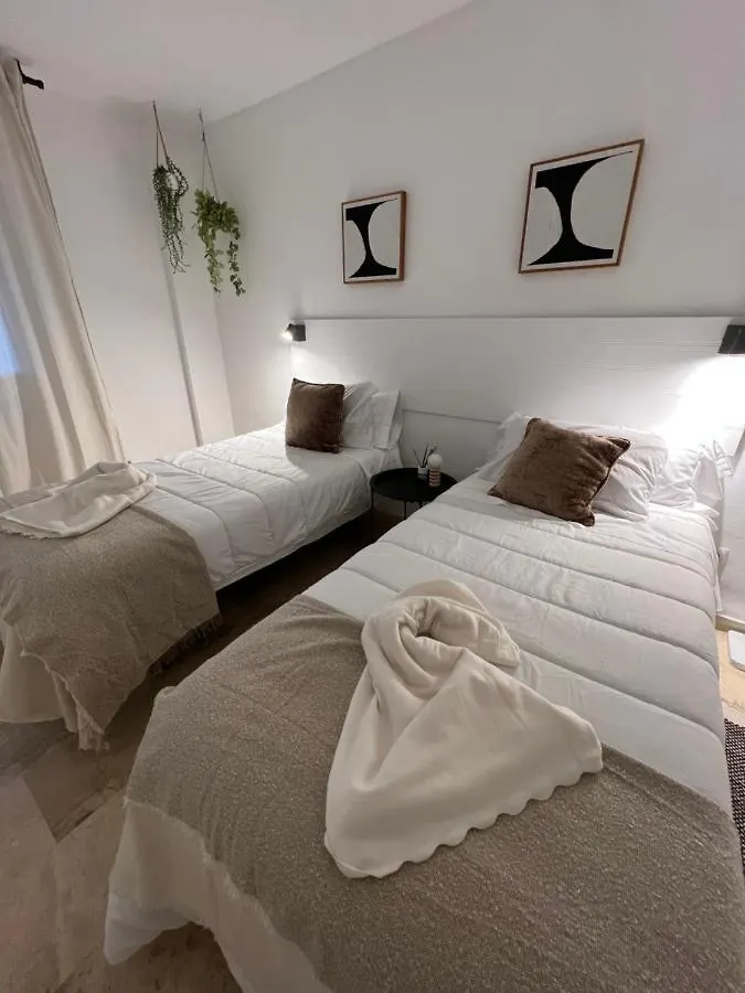 Mountain Vista Terrace Apartment Marbella