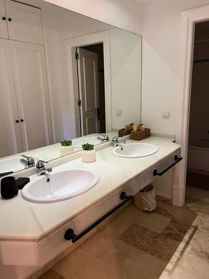 Mountain Vista Terrace Apartment Marbella